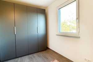 **RESERVIERT** Energieeffizientes Einfamilienhaus mit Panoramablick und Wellnessbereich!  – Neustadt a.d. Aisch-Bad Windsheim (Kreis) – Vorschaubild 24