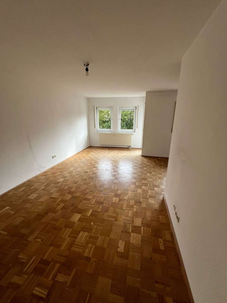 Immobilie in Lauffen am Neckar - 2 1/2-Zimmer-Eigentumswohnung im 2. OG eines Mehrfamilienhauses in Lauffen - Bild 3