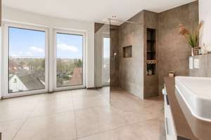 LUXURIÖSES UNIKAT Architektenhaus mit idyllischer Aussicht – Die vollständige Adresse der Immobilie erhältst du vom Anbieter., 74078 Frankenbach, Heilbronn – Vorschaubild 15