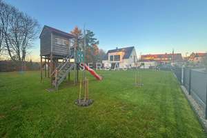 KfW-50-Effizienzhaus mit unverbaubarem Blick in Velden – Baujahr 2018 – Die vollständige Adresse der Immobilie erhältst du vom Anbieter., 91235 Velden – Vorschaubild 16