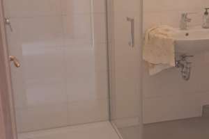 Helle, Barrierefreie 2‑Zimmer‑Wohnung mit Balkon – Brigitte-Reimann-Ring 15, 18106 Evershagen, Rostock – Vorschaubild 7
