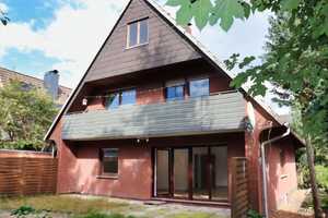 Zweifamilienhaus in zentraler Wohnlage – Oldenburg (Kreis) – Vorschaubild 12