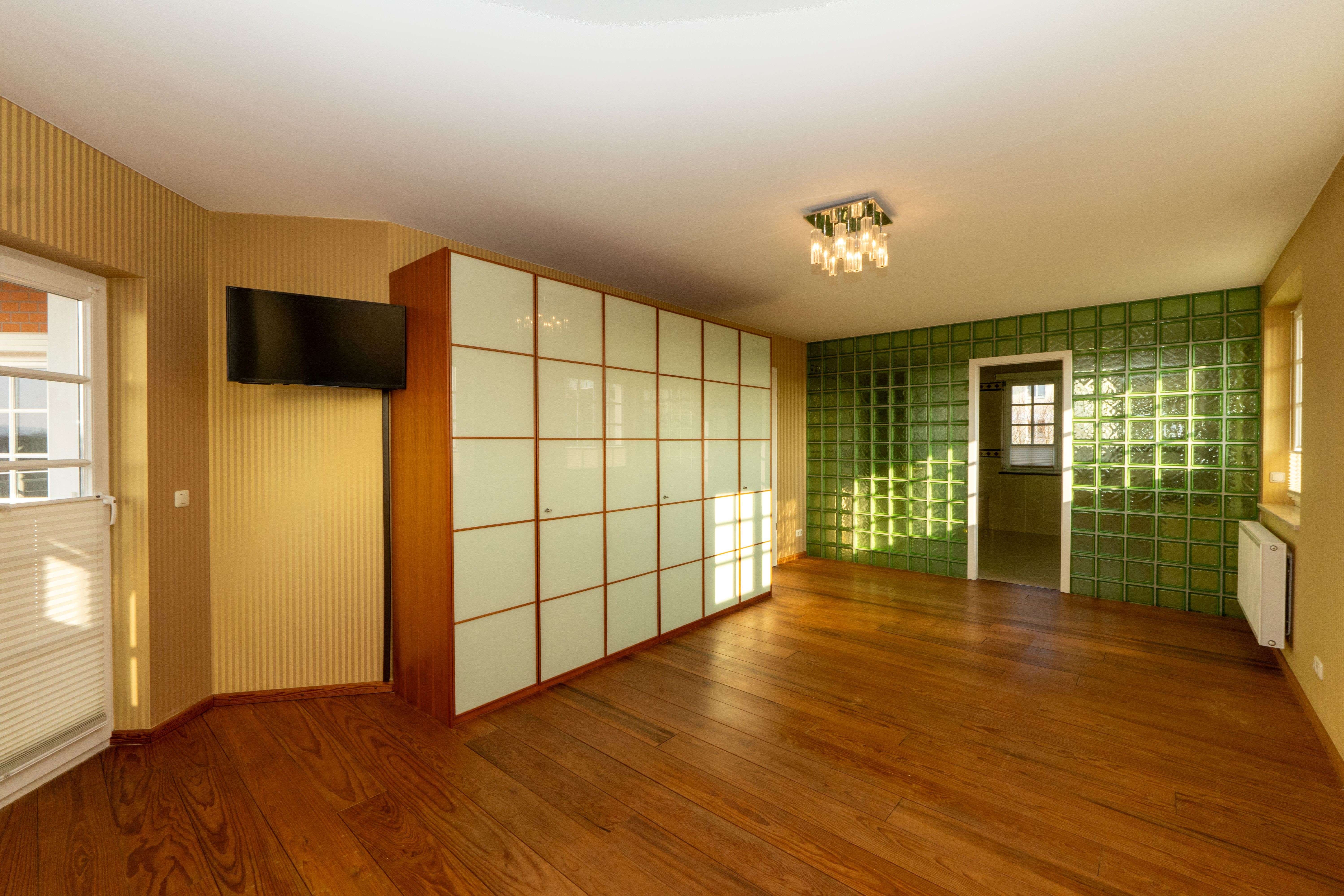 Immobilie in Binz - Exklusive Seeblick-Villa in Binz – Mediterraner Charme trifft Ostsee-Flair - Bild 1