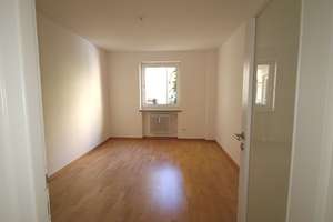 Erstbezug nach Renovierung: Helle 3-Zimmer-Wohnung in ruhiger Lage Schwabing – 80801 Neuschwabing, München – Vorschaubild 7