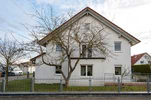Familientraum mit Einliegerwohnung – Großzügiges Wohnen in bevorzugter Lage – Neu-Ulm (Kreis) – Vorschaubild 3