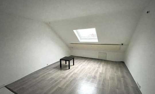 Schwetzingerstadt: Vermietete, provisionsfreie 1-Zimmer-Wohnung mit Potenzial