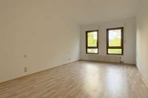 Großzügige 4,5-Zimmer-Wohnung mit Balkon in beliebter Wohnlage von Villingen-Schwenningen – Wilstorfstraße 42, 78050 Villingen, Villingen-Schwenningen – Vorschaubild 5