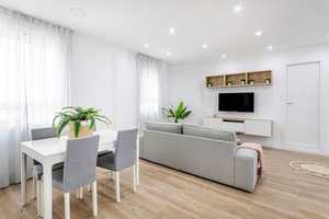 Freundliche 3-Zimmer-Wohnung mit Balkon und EBK in Hannover – Malagaweg 20, 30163 Hannover – Vorschaubild 3