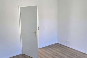 Komplett renovierte 3 Zimmer Wohnung in Duisburg zu vermieten – Neubreisacher Str. 30b, 47137 Obermeiderich, Duisburg – Vorschaubild 4