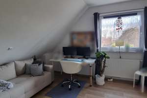 Schöne Doppelhaushälfte aus 2013 mit Carport auf ca. 370 m² Grundstück in ruhiger Lage von Edewecht – Die vollständige Adresse der Immobilie erhältst du vom Anbieter., 26188 Edewecht – Vorschaubild 4