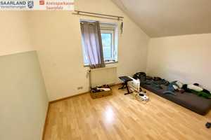 Wohn- und Geschäftshaus plus 4 Garagen! – Saarpfalz-Kreis – Vorschaubild 9