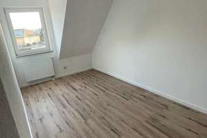 Gepflegte Doppelhaushälfte  mit 4 Zimmern & ausgebautes Dachgeschoss in Gommern – Rosenweg 13, 39245 Gommern – Vorschaubild 8