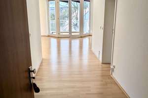 Willkommen im neuen Zuhause! Wunderschöne 2-Zimmer-Wohnung mitten in Wiesbaden und doch im Grünen!