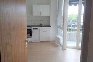 Helle, ruhige, renovierte 2-Zi.-Wohnung mit umlaufendem Balkon, Fernblick & Aufzug – Nähe Uni/Messe – Bergiusstraße 74, 86199 Göggingen-Nordost, Augsburg – Vorschaubild 8