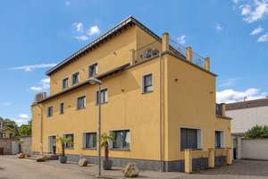 4-Parteienhaus mit hochwertiger
Ausstattung und 2 freien Wohnungen in
Pulheim – Die vollständige Adresse der Immobilie erhältst du vom Anbieter., 50259 Pulheim – Vorschaubild 2