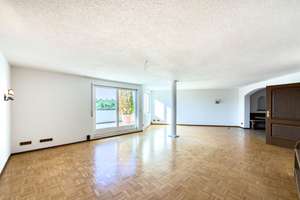 Viel Raum für neue Ideen – großzügiges Wohnen mit Dachterrasse und Panoramablick über die Weinberge – 70327 Rotenberg, Stuttgart – Vorschaubild 2