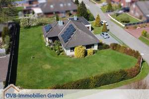 Sehr gepflegter Bungalow mit tollem Grundriss, großzügigem Garten und ebenerdigem Wohnkomfort – Die vollständige Adresse der Immobilie erhältst du vom Anbieter., 26736 Krummhörn – Vorschaubild 1