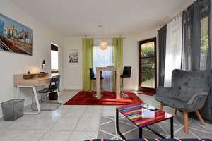Wunderschöne Wohnung mit Terrasse in Stuttgart Kaltental – 70569 Stuttgart – Vorschaubild 1