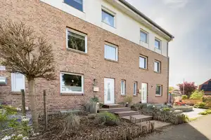 RESERVIERT // Entspanntes Wohnen zwischen Stadt und Küste // Modernes Reihenhaus in Langen-Geestland – Cuxhaven (Kreis) – Vorschaubild 3