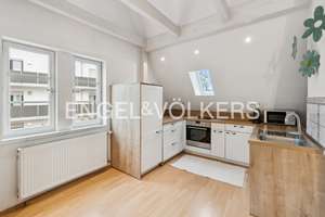 Modernisiertes Einfamilienhaus mit historischem Flair in zentraler Lage von Giengen an der Brenz – Die vollständige Adresse der Immobilie erhältst du vom Anbieter., 89537 Giengen an der Brenz – Vorschaubild 2