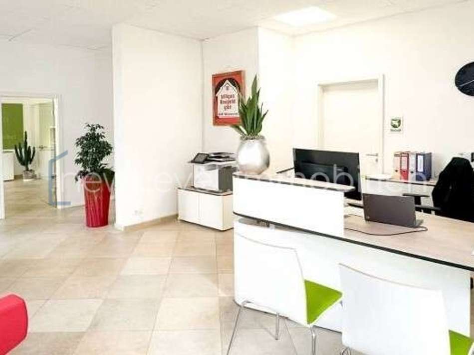 Büroeinheit im Erdgeschoss