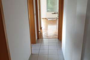 Sehr gut geschnittene 3-R.- Wohnung mit Balkon u. Tiefgarage – 39122 Fermersleben, Magdeburg – Vorschaubild 12