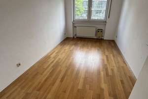 Lindenthal: moderne 3-Raum-Wohnung ( 87 m²) in Köln Lindenthal – Die vollständige Adresse der Immobilie erhältst du vom Anbieter., 50935 Lindenthal (Ortsteil), Köln – Vorschaubild 15