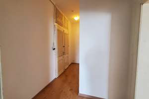 Helle 2-Zimmer-Dachgeschosswohnung in stilvoller Altbauvilla in Wiesbaden – Carl-Schuricht-Straße 4, 65187 Südost, Wiesbaden – Vorschaubild 5