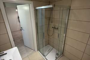 Frisch renovierte 2-Zi.-Wohnung mit Küche in Toplage Erlangen – Vierzigmannstraße 30, 91054 Altstadt, Erlangen – Vorschaubild 3