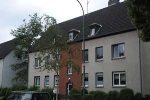 Gemütliche Dachgeschosswohnung in Altenbochum als Kaptialanlage – Theoderichstraße 8, 44803 Altenbochum, Bochum – Vorschaubild 2
