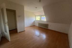 2-Zi.-Wohnung im Dachgeschoss frei! – Belmer Str. 63A, 49084 Schinkel, Osnabrück – Vorschaubild 1