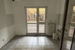 TOP: 3,5-Raum-Wohnung mit großer eigener Terrasse und Gäste-WC auf ca. 82 m² zu vermieten – 46045 Altstadt-Mitte, Oberhausen – Vorschaubild 6