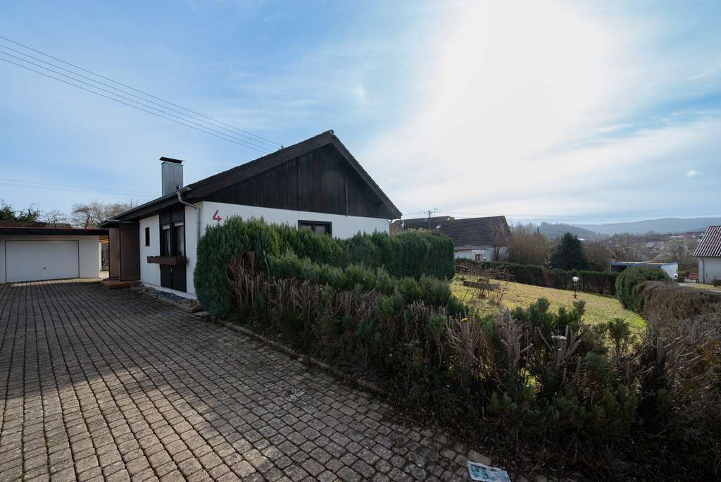 Immobilie in Zaberfeld - Natur pur im Zabergäu: Haus mit Terrasse und großem Garten sucht neuen Besitzer - Bild 0