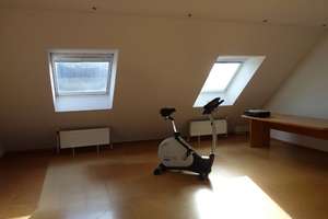 Großzügiges Reihenhaus (180 qm) in Spielstraße – Die vollständige Adresse der Immobilie erhältst du vom Anbieter., 30655 Groß-Buchholz, Hannover – Vorschaubild 22