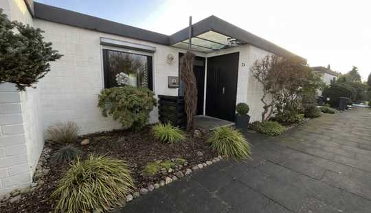 Bild von Bungalow ( aktuell vermietet ) in wunderschöner Lage von Braunschweig-Querum