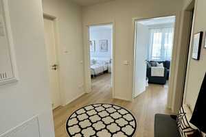 Wunderschöne und helle 3-Zimmer-Wohnung in München-Lochhausen mit großem Balkon  – Marianne-Hoppe-Straße 26, 81249 München – Vorschaubild 9