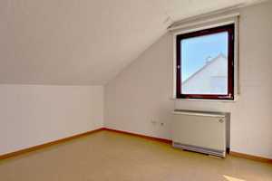 Gepflegtes Mehrfamilienhaus in ruhiger Lage mit großem Potenzial – Esslingen (Kreis) – Vorschaubild 14