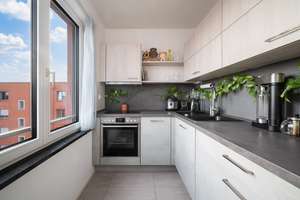 Darf´s ein bisschen mehr sein? Helle, moderne 2-Zi.-Whg. mit Blick über München und Richtung Berge – Konrad-Celtis-Straße 89, 81369 Mittersendling, München – Vorschaubild 4