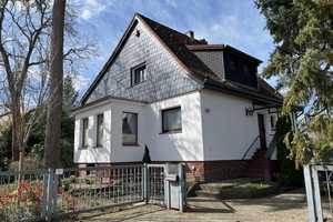 Gepflegtes Einfamilien Haus mit fantastischem Garten und großen Grundstück (von privat) – Berlin – Vorschaubild 1