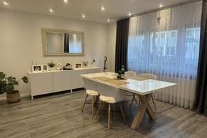 Modernes Wohnambiente trifft Raumvielfalt – sofort einziehen – Die vollständige Adresse der Immobilie erhältst du vom Anbieter., 51147 Wahnheide, Köln – Vorschaubild 2