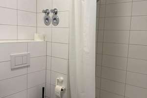 Appartement mit Pantryküche und Balkon -  für Studenten und Azubis – Blumenstraße 14a, 93055 Ostenviertel, Regensburg – Vorschaubild 11