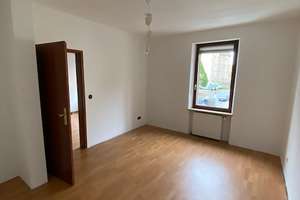 Gepflegte Wohnung mit viereinhalb Zimmern in Fürth, WG geeignet – Leyherstr. 53, 90763 Südstadt Industriegebiet, Fürth – Vorschaubild 10