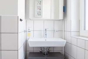 Stuttgart - Süd Möblierte 2-Zimmer Wohnung – Strohberg 25A, 70180 Lehen, Stuttgart – Vorschaubild 10