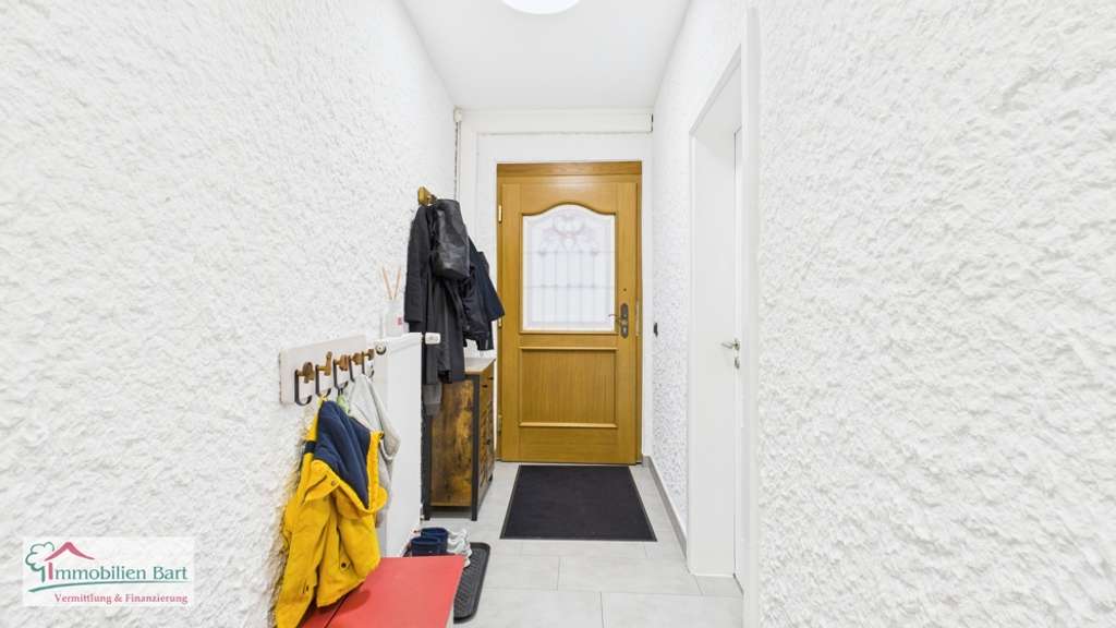 Immobilie in Perl - GRENZE L - SCHENGEN: RENOVIERTES WOHNHAUS /  197 M² WFL. / 5 SCHLAFZ. / GARTEN UND GARAGE - Bild 1