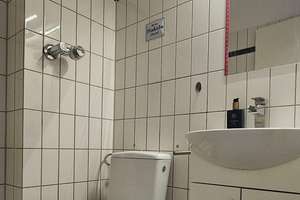 HERZSTÜCK, TEGELER SEE. Raffinierte 3 1/2 individuelle Mansarden WE mit Dachterrasse. BEZUGSFERTIG. – 13507 Tegel, Berlin – Vorschaubild 12