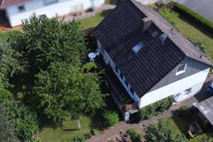 Einfamilienhaus mit Einliegerwohnung, Dachgeschoss und gepflegtem Garten in Linsengericht-Geislitz. – Main-Kinzig-Kreis – Vorschaubild 1