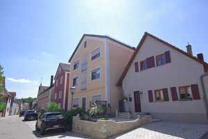 Zentral | Modern | Geräumig 

Charmantes Zweifamilienhaus mit Traumgarten – Regensburg (Kreis) – Vorschaubild 46