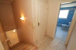 Alt Rahm, großzügiges renovierungsbedürftiges Einfamilienhaus mit Einliegerwohnung u. separatem Büro – Die vollständige Adresse der Immobilie erhältst du vom Anbieter., 47269 Rahm, Duisburg – Vorschaubild 15