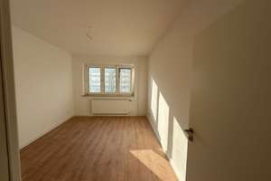 Erstbezug nach Sanierung: 2 Zimmer mit Balkon – Herrenhäuser Straße 80, 30419 Herrenhausen, Hannover – Vorschaubild 5