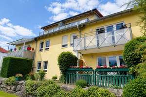 antaris Immobilien GmbH ** Ruhig wohnen, stadtnah leben – attraktive DG-Wohnung mit Balkon ** – Die vollständige Adresse der Immobilie erhältst du vom Anbieter., 99198 Urbich, Erfurt – Vorschaubild 2